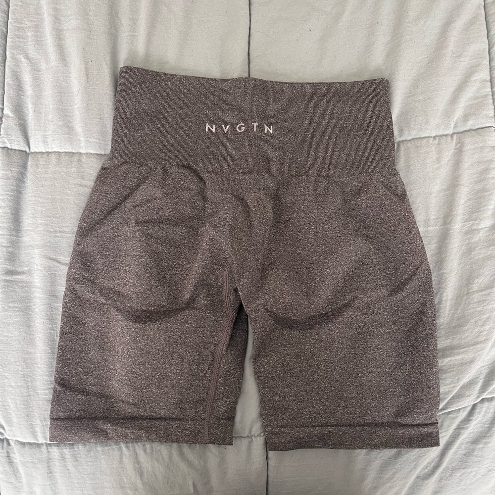 Black Speckled Contour Seamless Shorts NVGTN